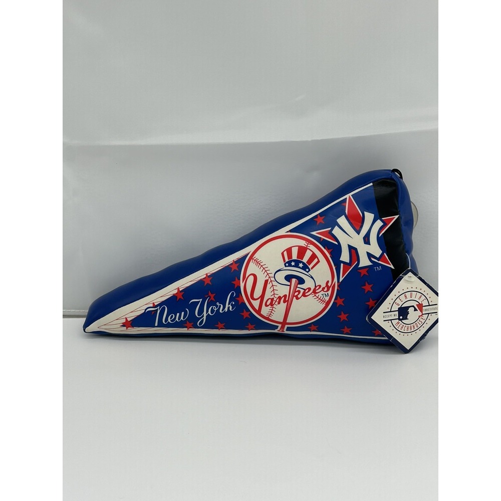 Vintage Collector 1999 Good Stuff New York Yankees MLB Stuffed Pennant Flag